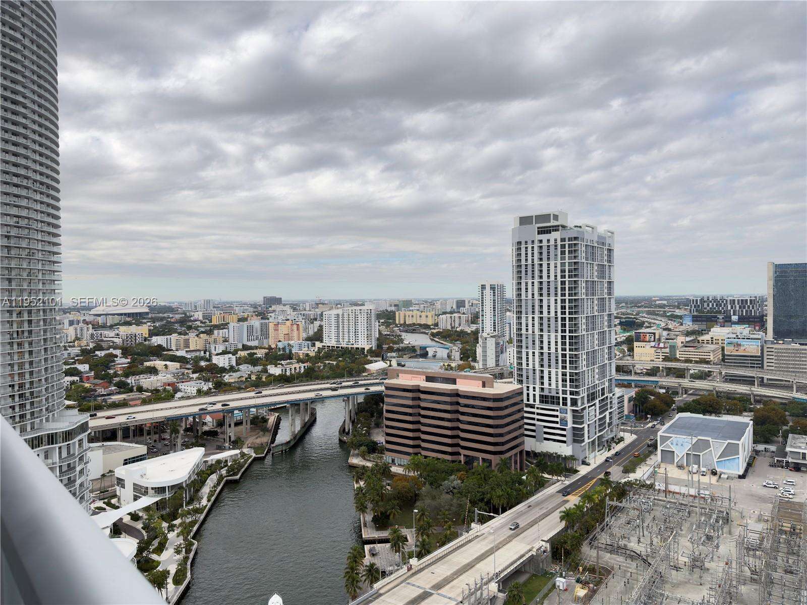Latitude On The River at 185 7 St, Miami, FL 33130 - For Sale photo 19