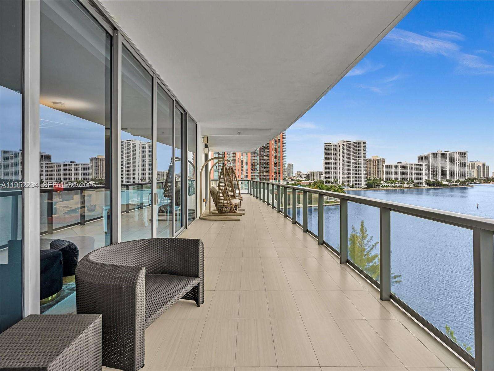 ECHO - 3300 188 St, Aventura, FL 33180 | Picture 14