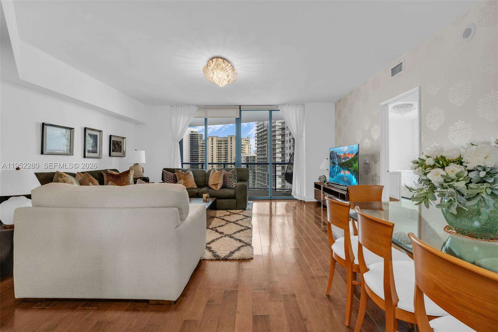 LAS OLAS RIVER HOUSE - 333 Las Olas Way, Fort Lauderdale, FL 33301 | Picture 19