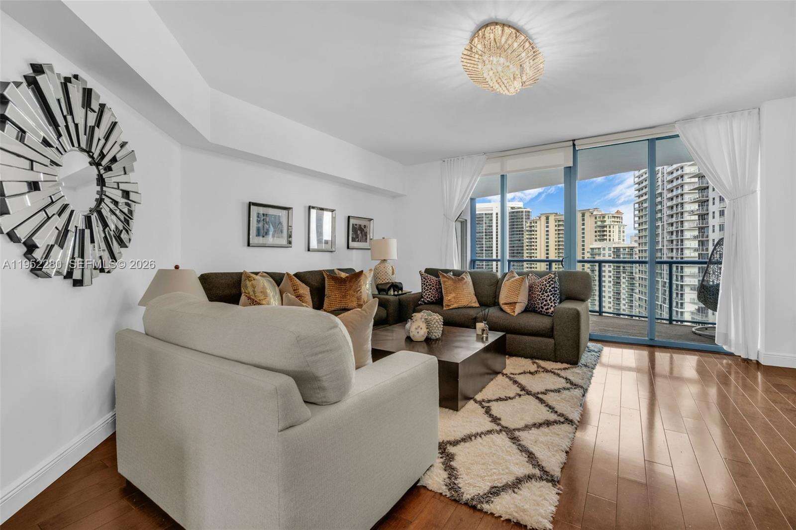 LAS OLAS RIVER HOUSE - 333 Las Olas Way, Fort Lauderdale, FL 33301 | Picture 21
