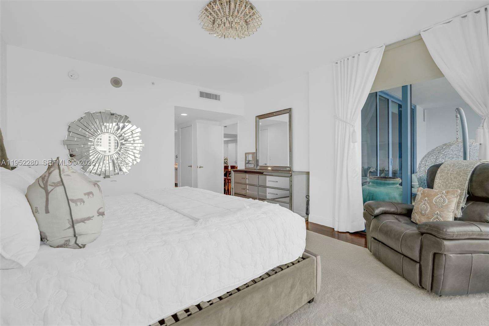 LAS OLAS RIVER HOUSE - 333 Las Olas Way, Fort Lauderdale, FL 33301 | Picture 26