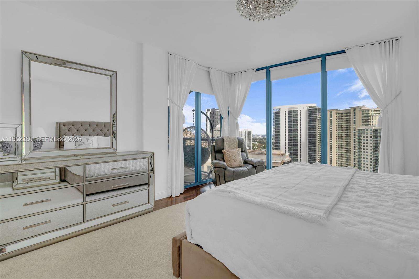 LAS OLAS RIVER HOUSE - 333 Las Olas Way, Fort Lauderdale, FL 33301 | Picture 27