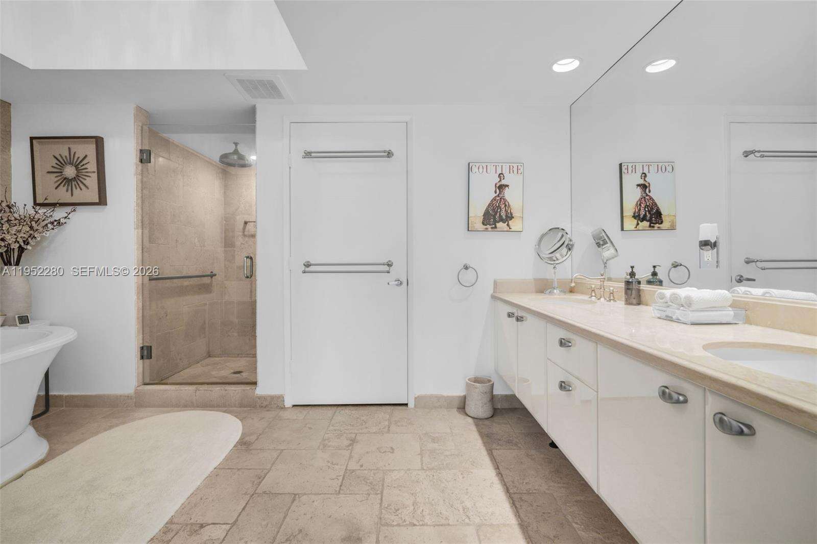 LAS OLAS RIVER HOUSE - 333 Las Olas Way, Fort Lauderdale, FL 33301 | Picture 28