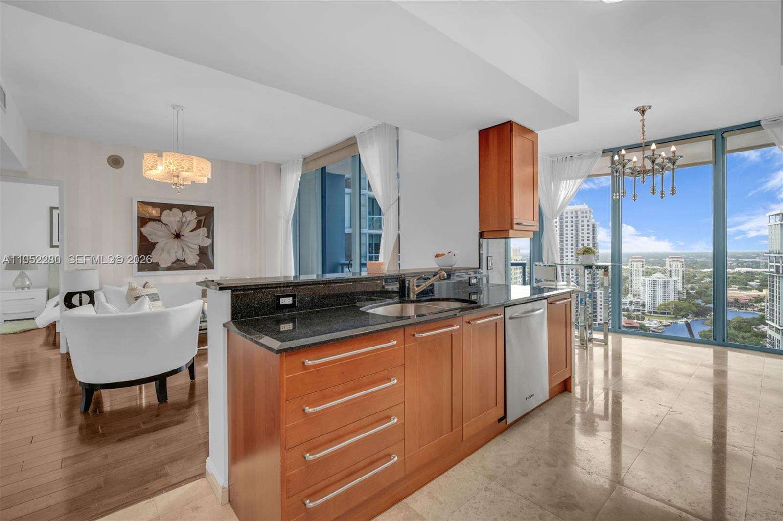 LAS OLAS RIVER HOUSE - 333 Las Olas Way, Fort Lauderdale, FL 33301 | Picture 10