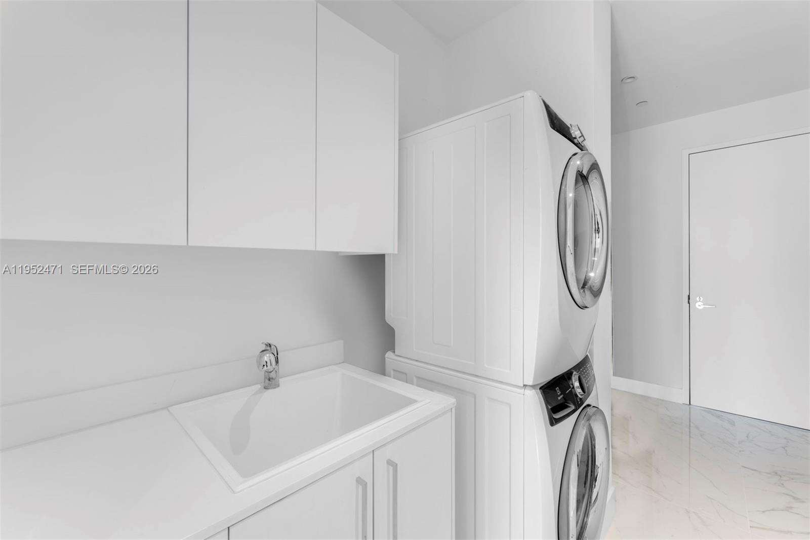 15701 COLLINS - 15701 Collins Ave, Sunny Isles Beach, FL 33160 | Picture 22