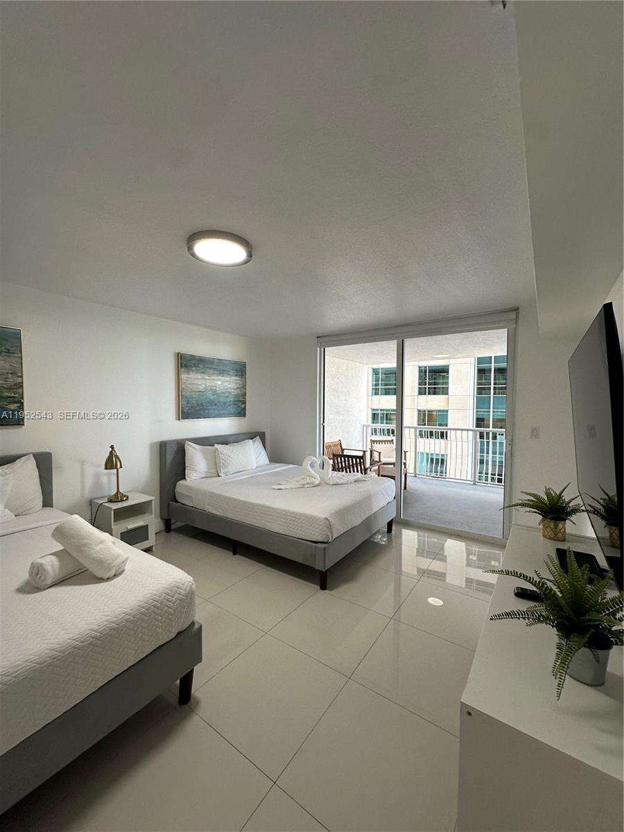 The Club At Brickell Bay at 1200 Brickell Bay Dr, Miami, FL 33131 - For Sale photo 11