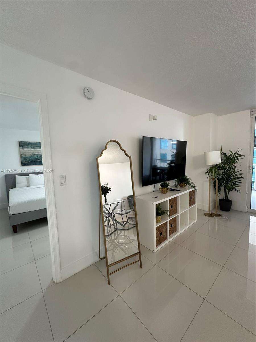 The Club At Brickell Bay at 1200 Brickell Bay Dr, Miami, FL 33131 - For Sale photo 6