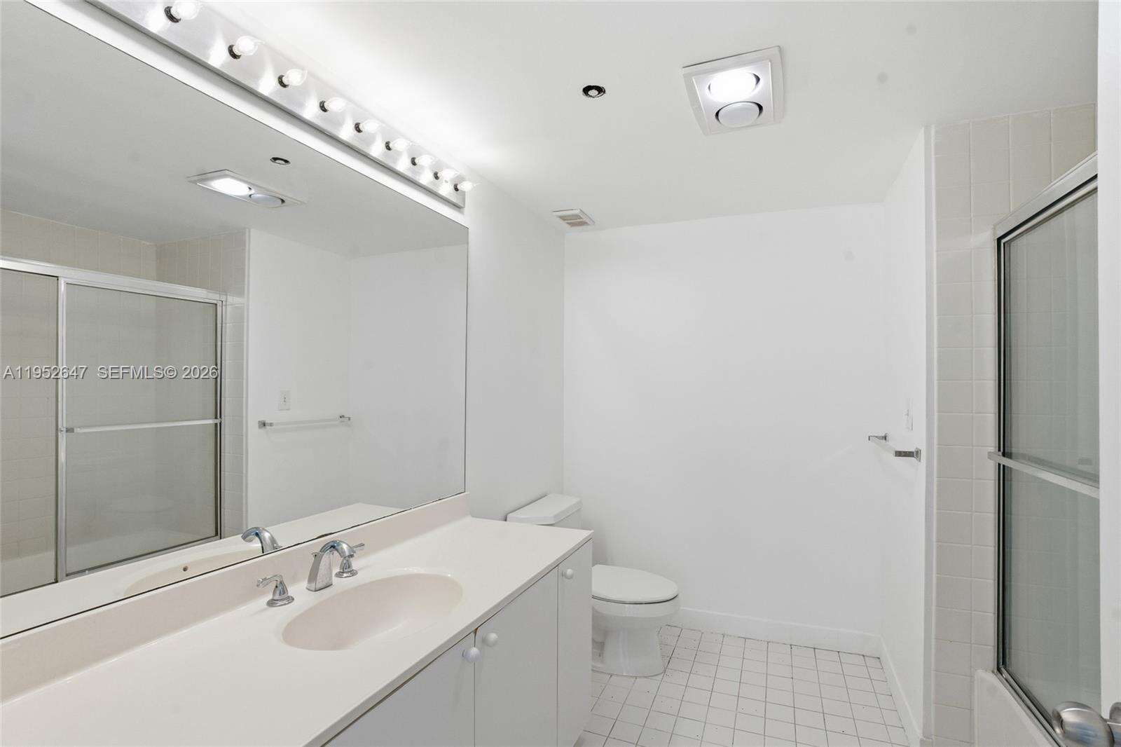 The Landmark at 20185 Country Club Dr, Aventura, FL 33180 - For Sale photo 20