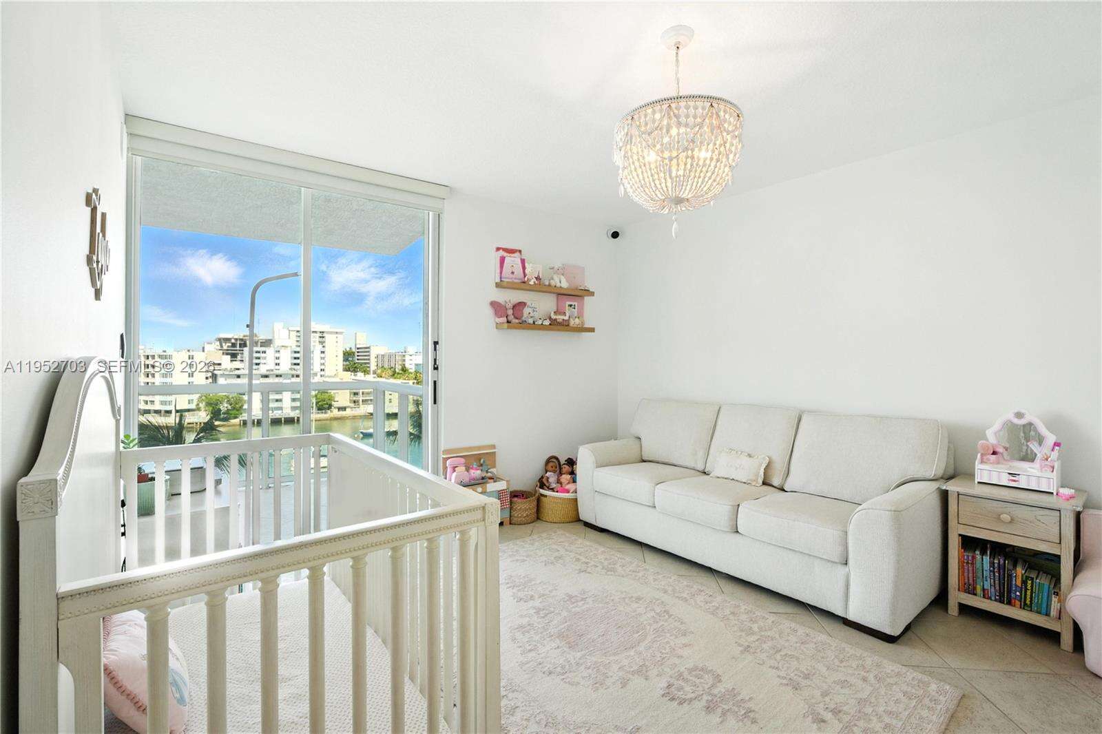 THE GRAND VENETIAN - 10 Venetian Way, Miami Beach, FL 33139 | Picture 11