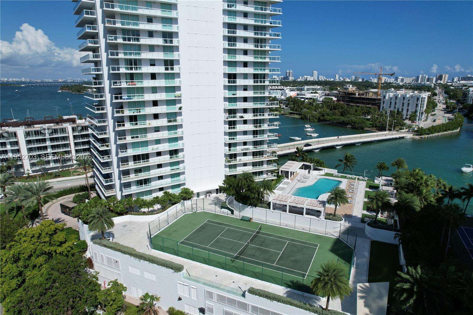 THE GRAND VENETIAN - 10 Venetian Way, Miami Beach, FL 33139 | Picture 27