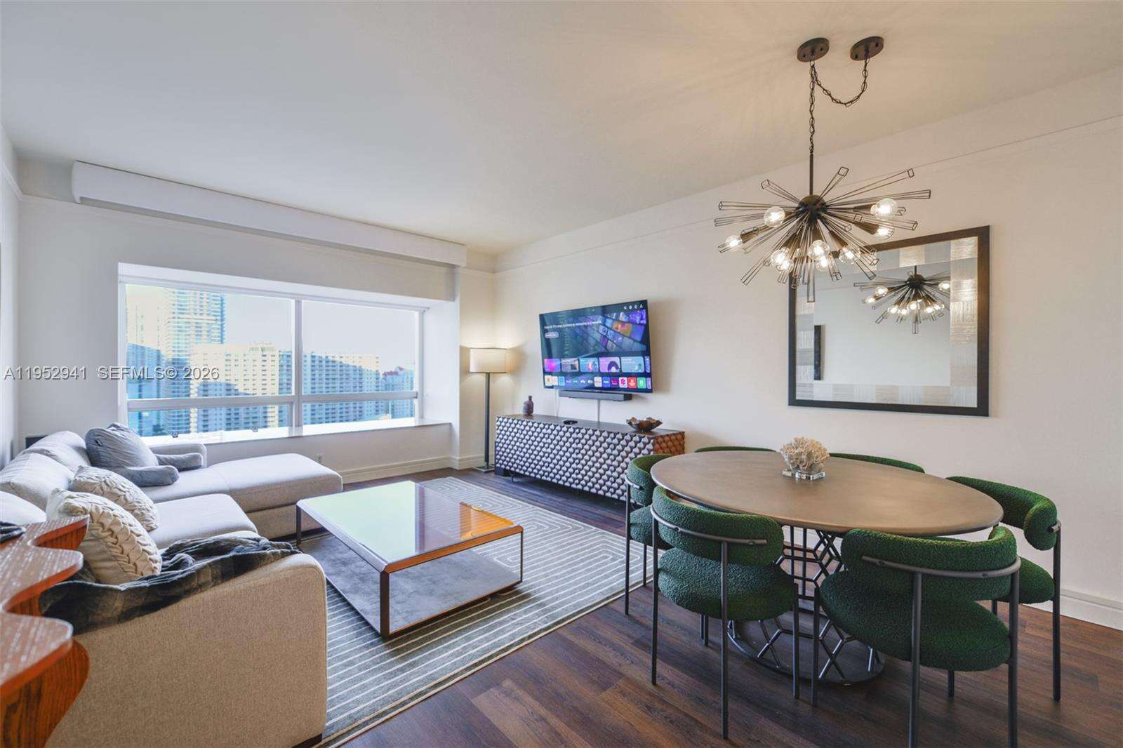 MILLENNIUM TOWER - 1435 Brickell Ave, Miami, FL 33131 | Picture 3