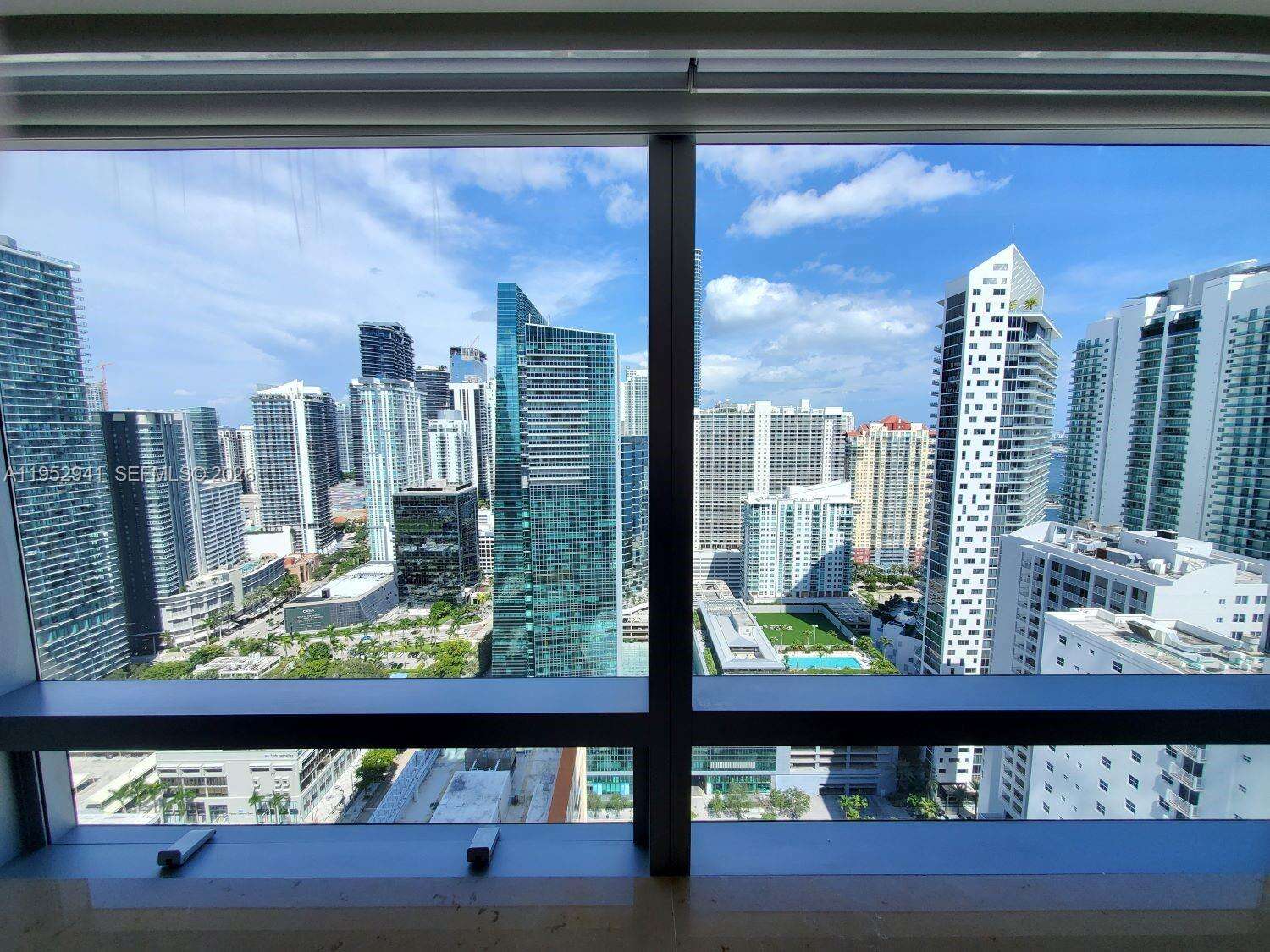 MILLENNIUM TOWER - 1435 Brickell Ave, Miami, FL 33131 | Picture 8