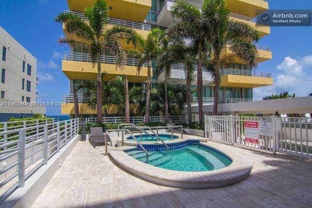 Hilton Bentley at 101 Ocean Dr, Miami Beach, FL 33139 - For Sale photo 14