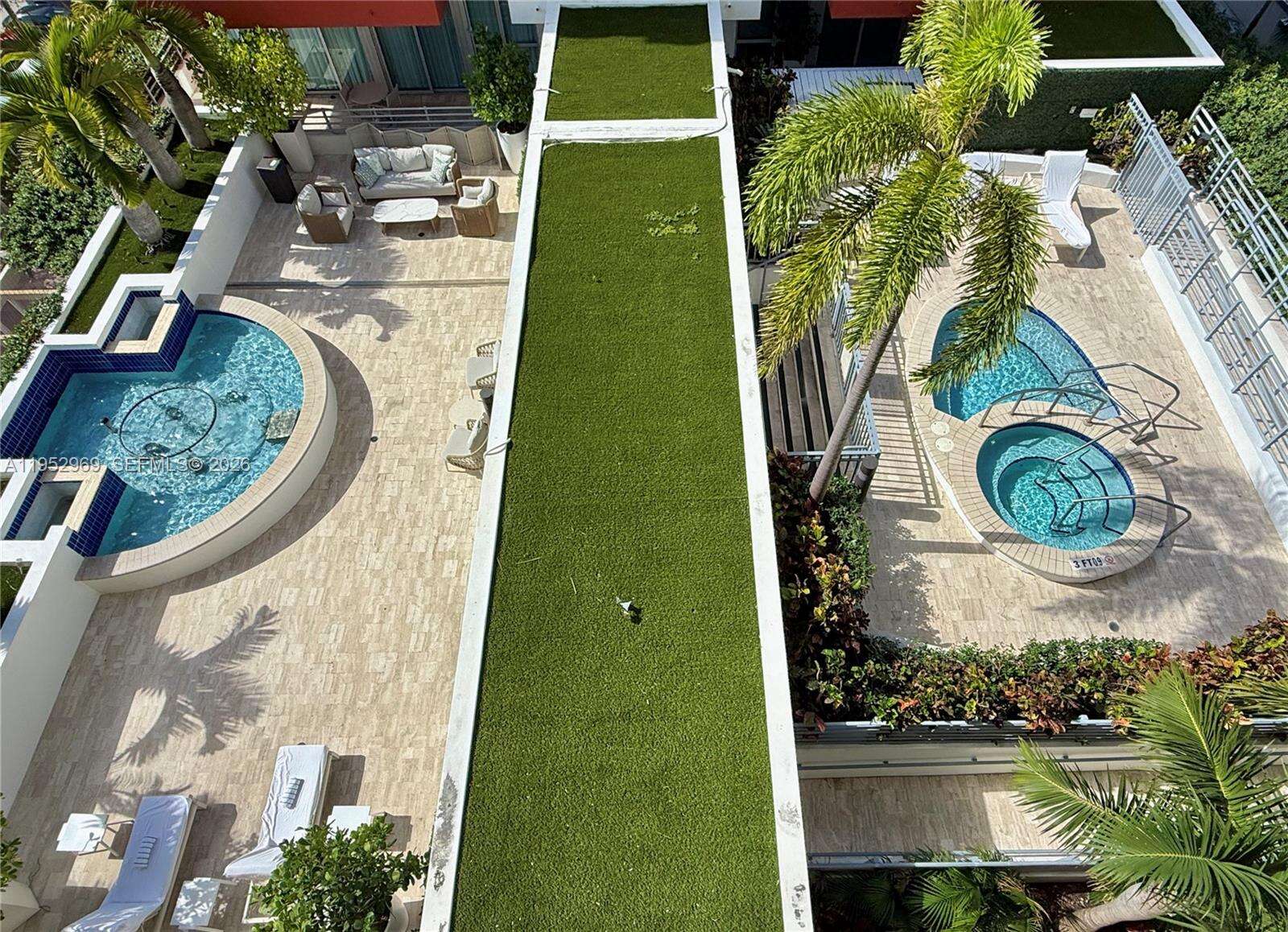 Hilton Bentley at 101 Ocean Dr, Miami Beach, FL 33139 - For Sale photo 17