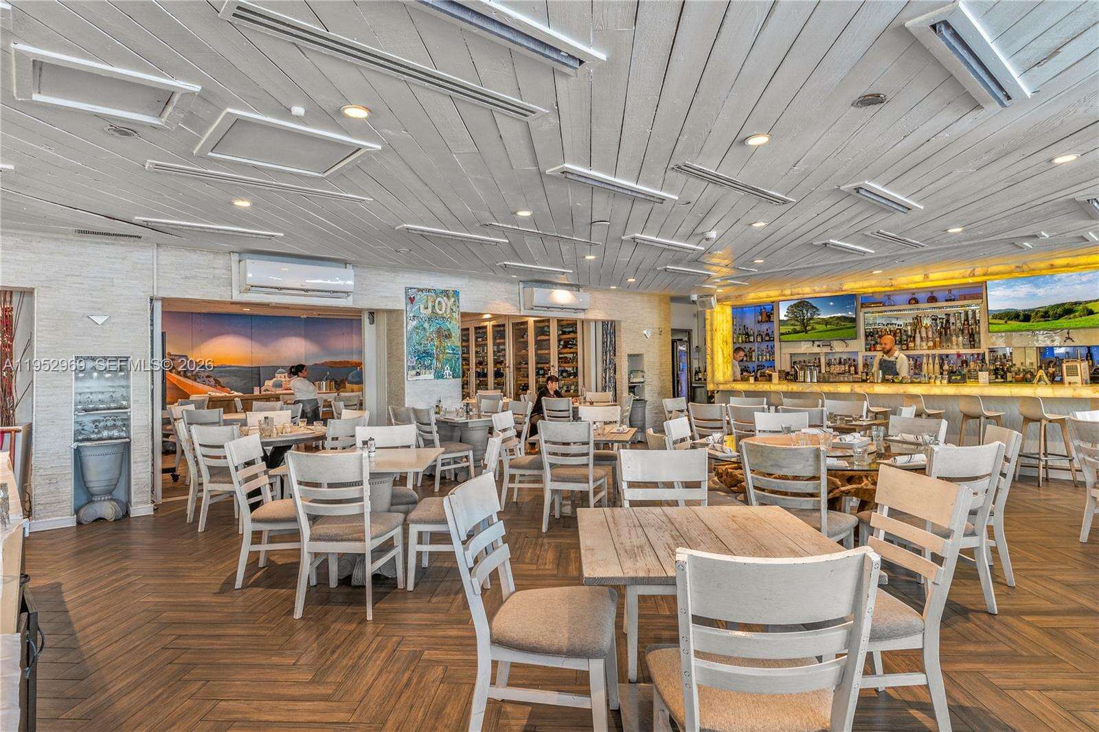 Hilton Bentley at 101 Ocean Dr, Miami Beach, FL 33139 - For Sale photo 28