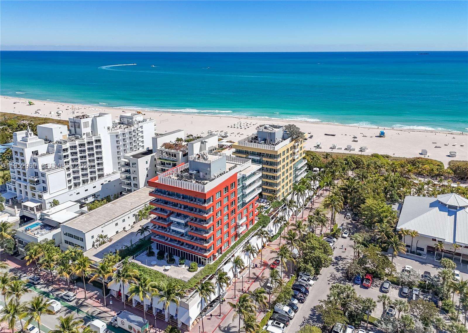 Hilton Bentley at 101 Ocean Dr, Miami Beach, FL 33139 - For Sale photo 42
