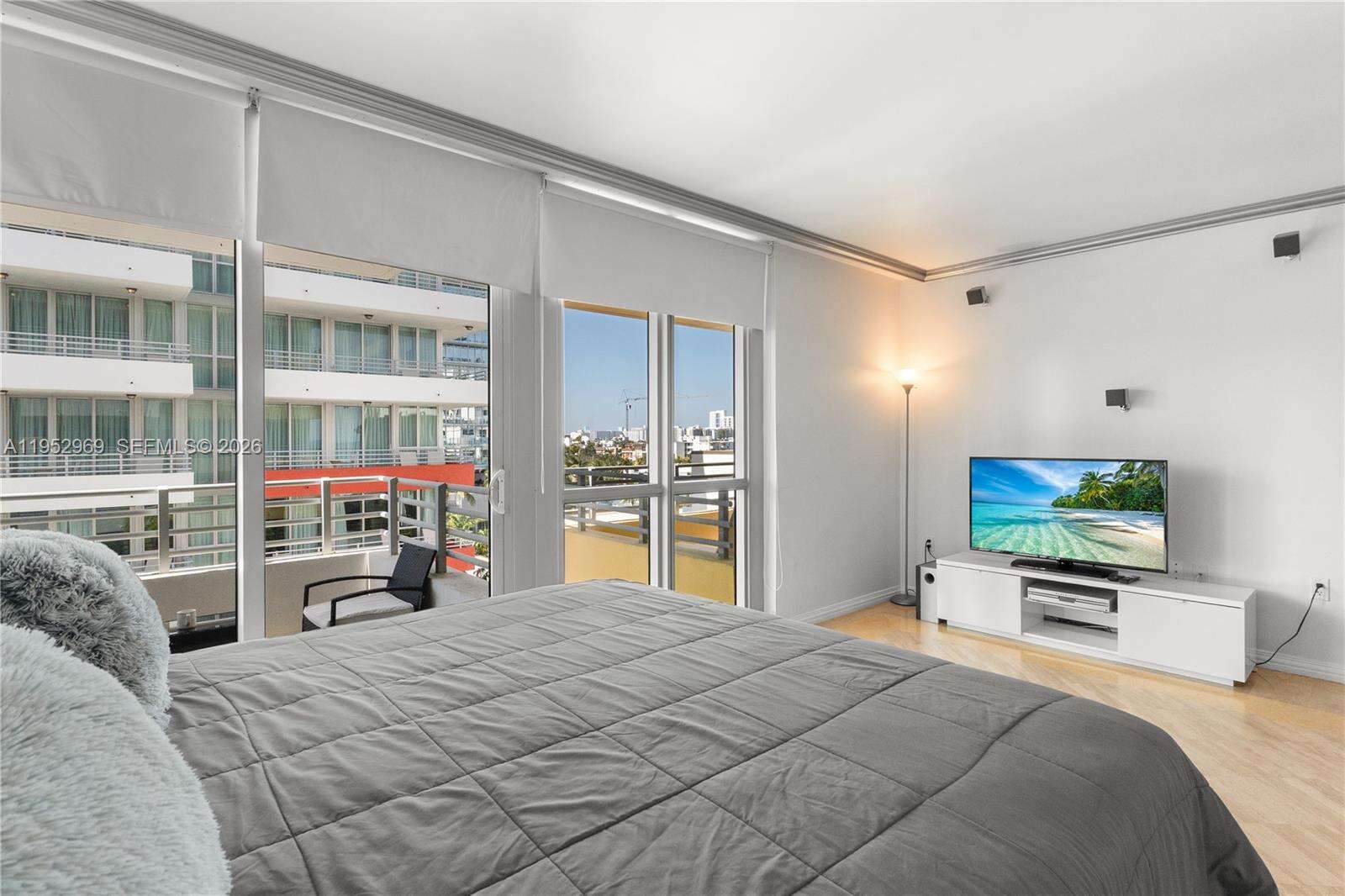 Hilton Bentley at 101 Ocean Dr, Miami Beach, FL 33139 - For Sale photo 6