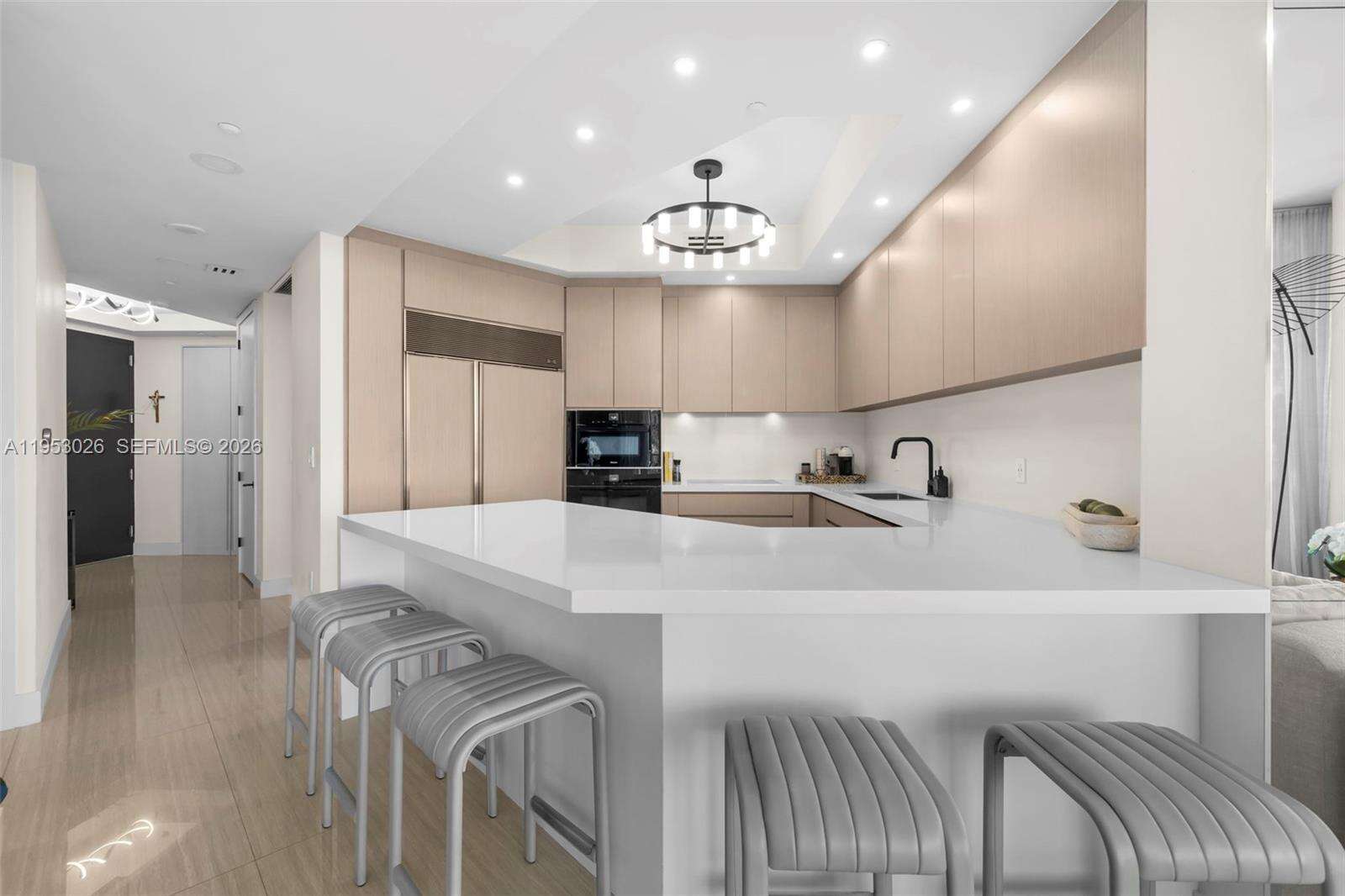 CONTINUUM ON SOUTH BEACH CONDO THE SOUTH TOWER - 100 Pointe Dr, Miami Beach, FL 33139 | Picture 12