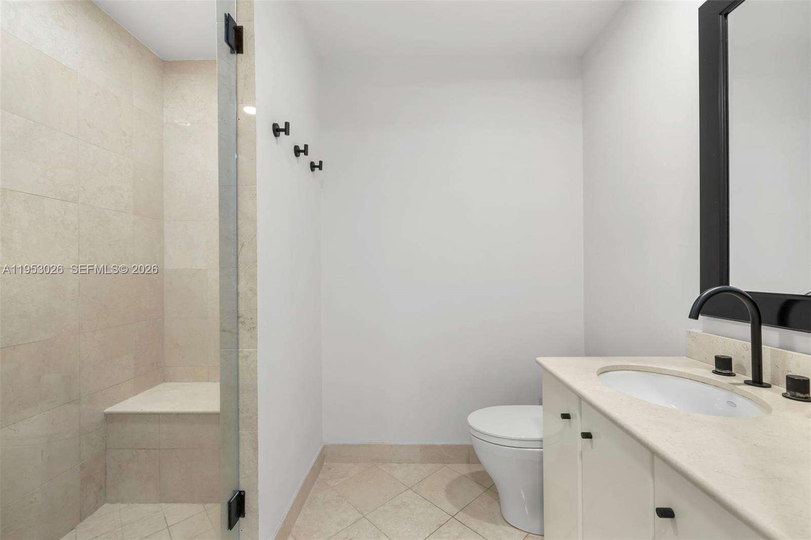 CONTINUUM ON SOUTH BEACH CONDO THE SOUTH TOWER - 100 Pointe Dr, Miami Beach, FL 33139 | Picture 24