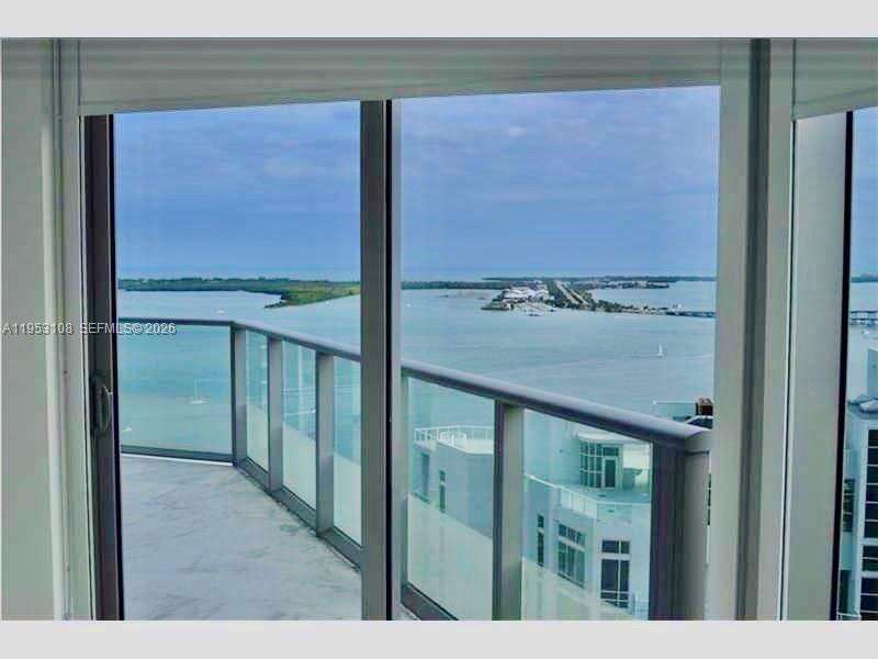 BRICKELLHOUSE - 1300 Brickell Bay Dr, Miami, FL 33131 | Picture 9