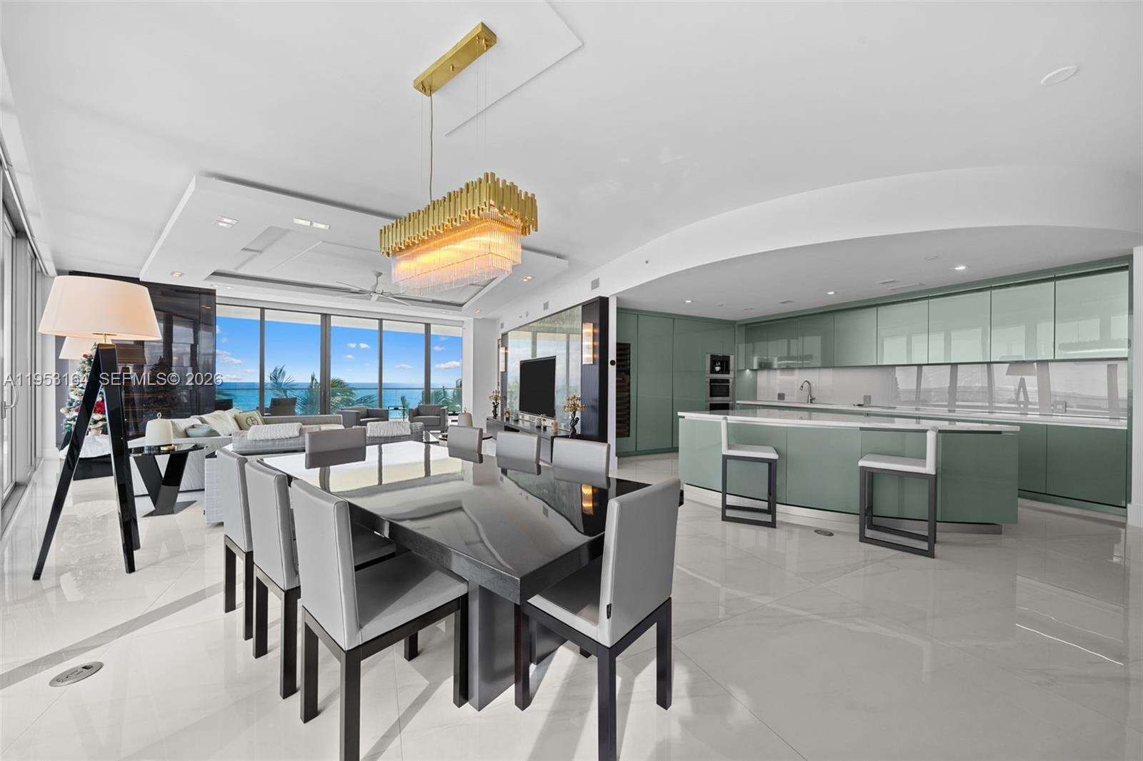 18975 COLLINS - 18975 Collins Ave, Sunny Isles Beach, FL 33160 | Picture 4