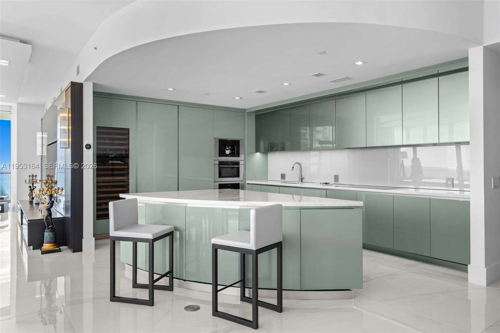 18975 COLLINS - 18975 Collins Ave, Sunny Isles Beach, FL 33160 | Picture 5