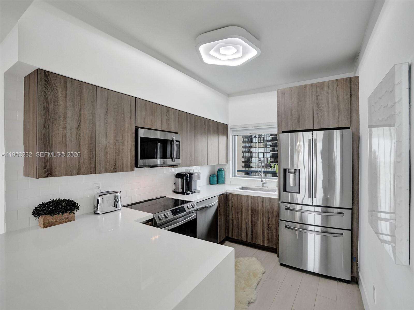 Blue at 601 36 St, Miami, FL 33137 - For Sale photo 3