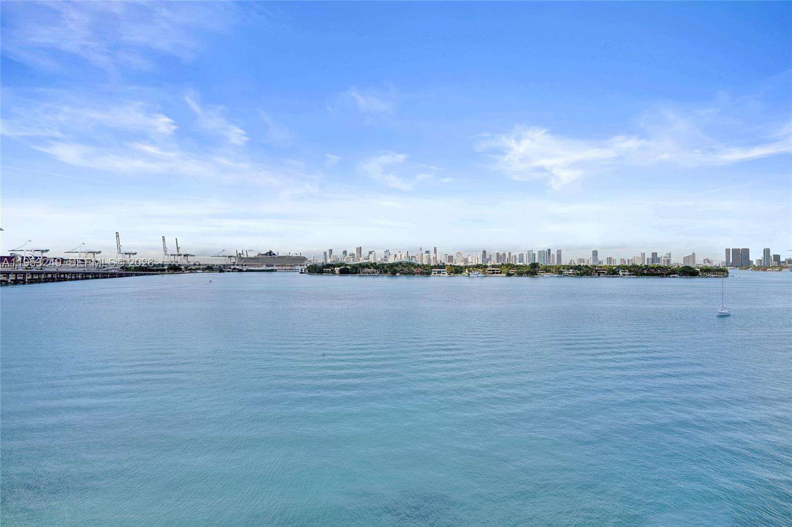 The Floridian at 650 W Ave, Miami Beach, FL 33139 - For Sale photo 42