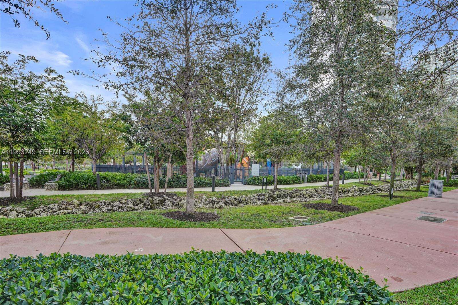 The Floridian at 650 W Ave, Miami Beach, FL 33139 - For Sale photo 56