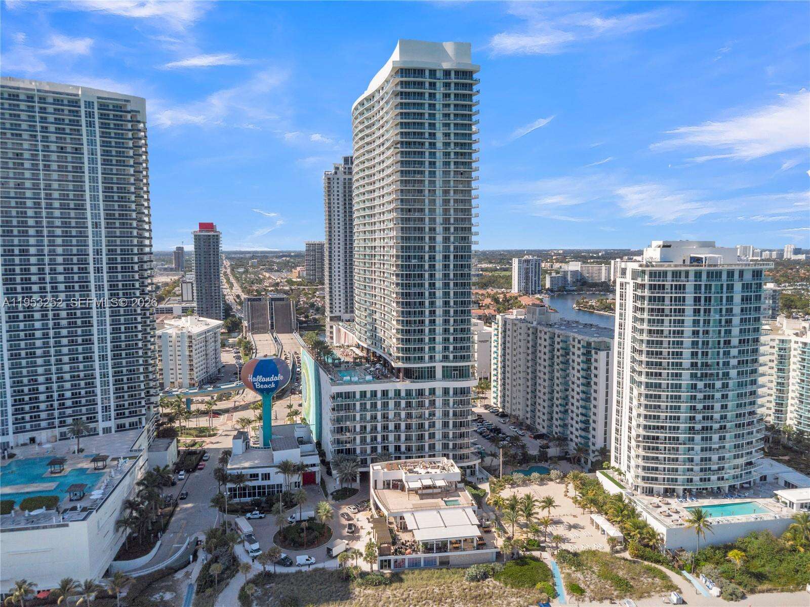 Hyde Resort at 4111 Ocean Dr, Hollywood, FL 33019 - For Sale photo 1