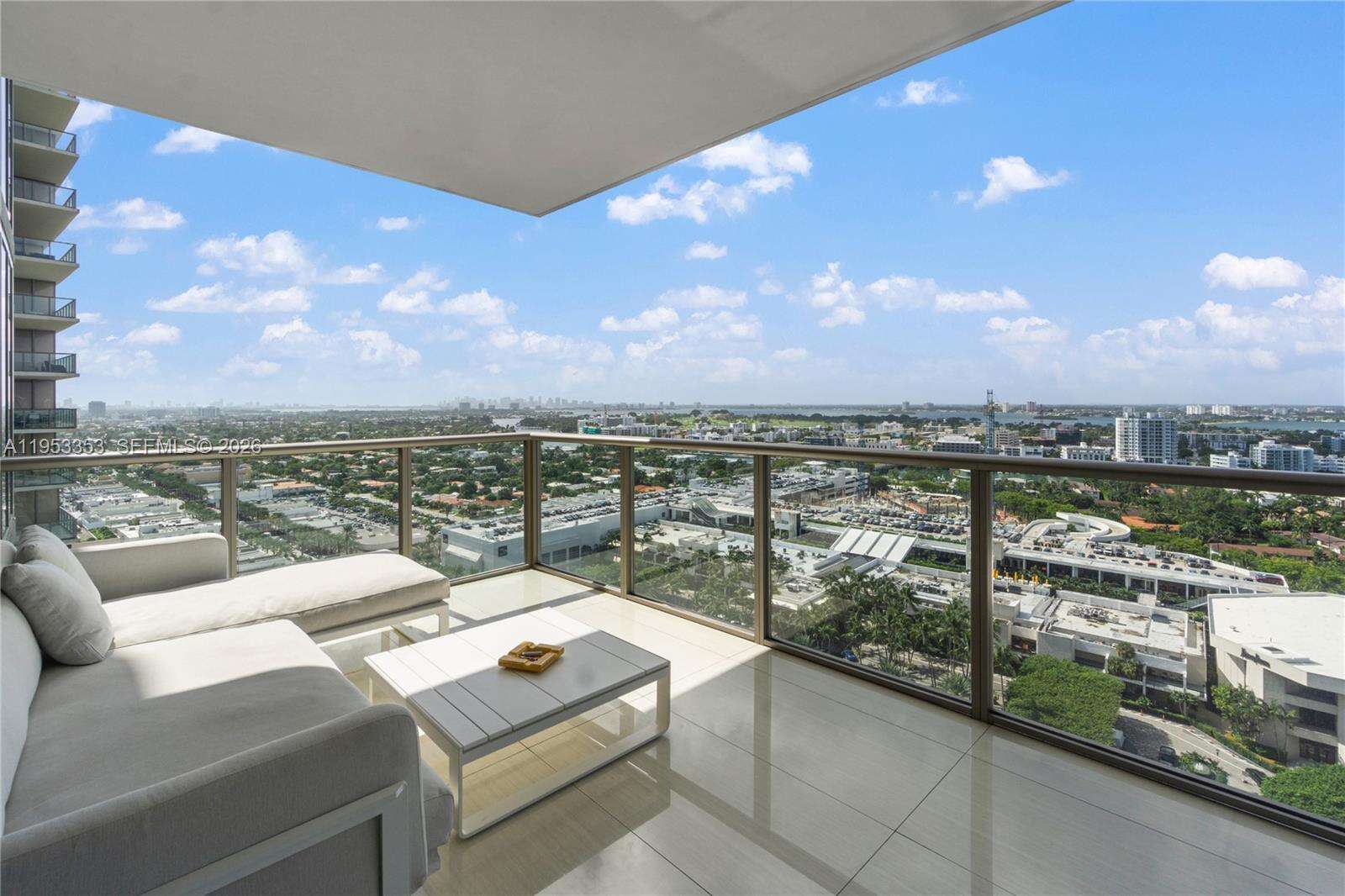 BAL HARBOUR NORTH SOUTH - 9705 Collins Ave, Bal Harbour, FL 33154 | Picture 15