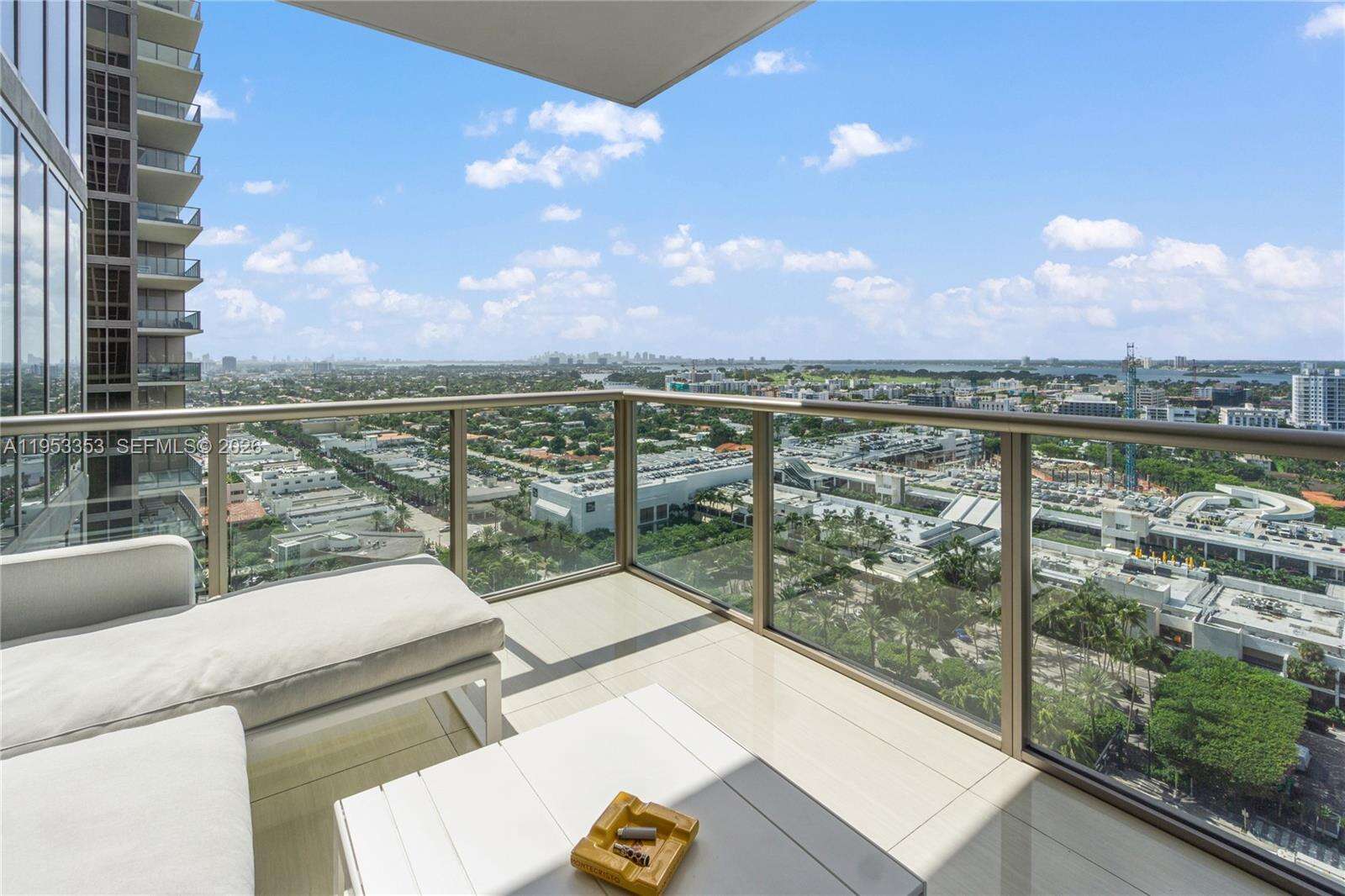 BAL HARBOUR NORTH SOUTH - 9705 Collins Ave, Bal Harbour, FL 33154 | Picture 16