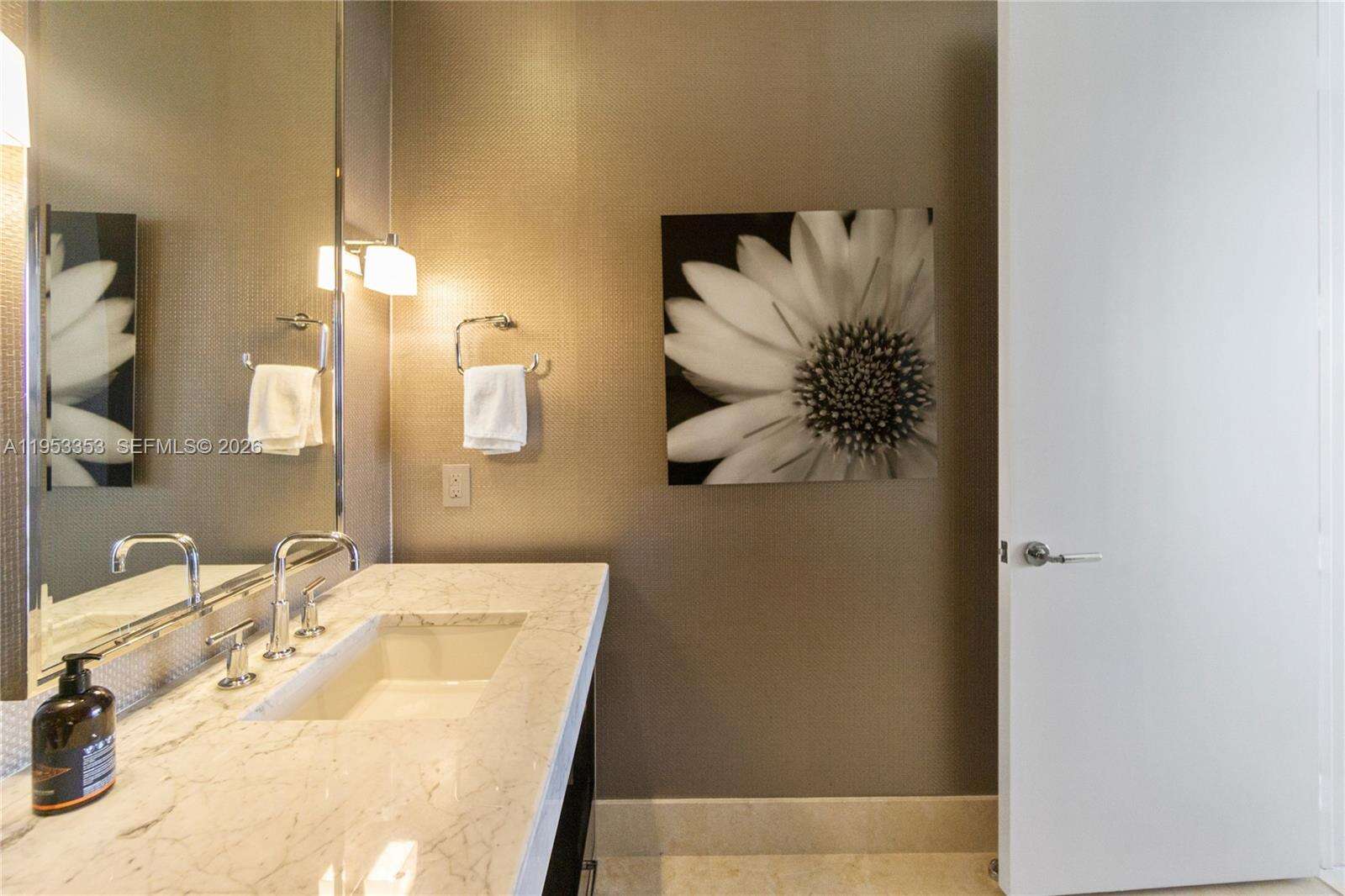 BAL HARBOUR NORTH SOUTH - 9705 Collins Ave, Bal Harbour, FL 33154 | Picture 20