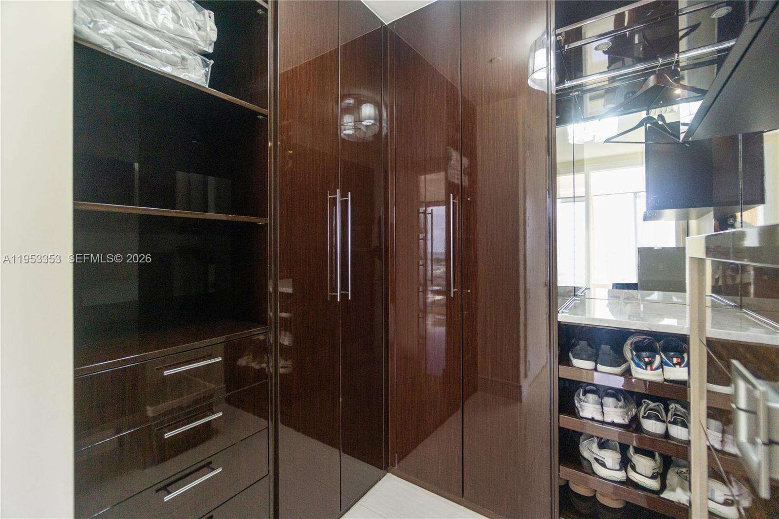 BAL HARBOUR NORTH SOUTH - 9705 Collins Ave, Bal Harbour, FL 33154 | Picture 31