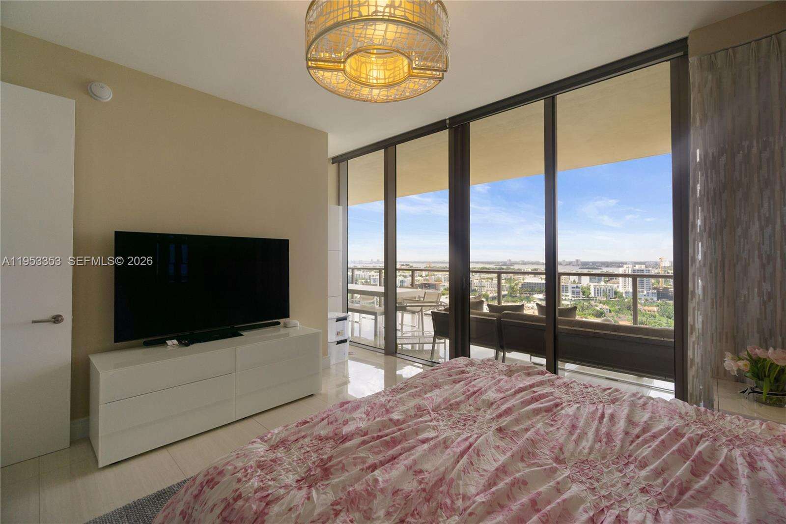 BAL HARBOUR NORTH SOUTH - 9705 Collins Ave, Bal Harbour, FL 33154 | Picture 34