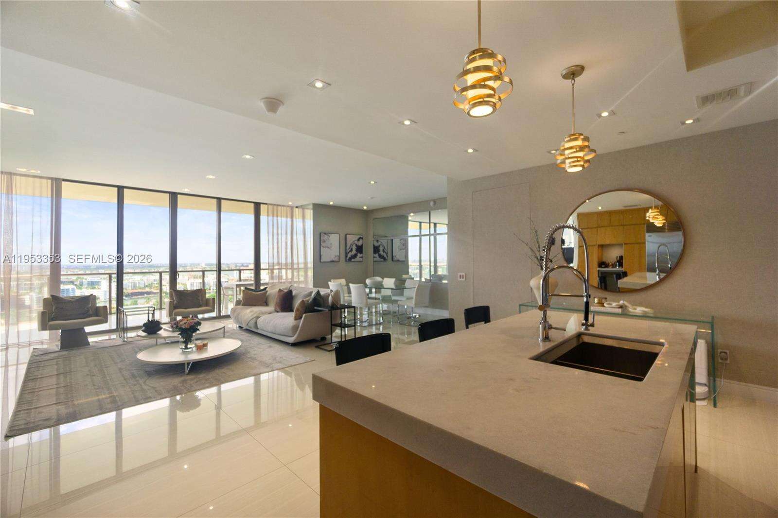 BAL HARBOUR NORTH SOUTH - 9705 Collins Ave, Bal Harbour, FL 33154 | Picture 9
