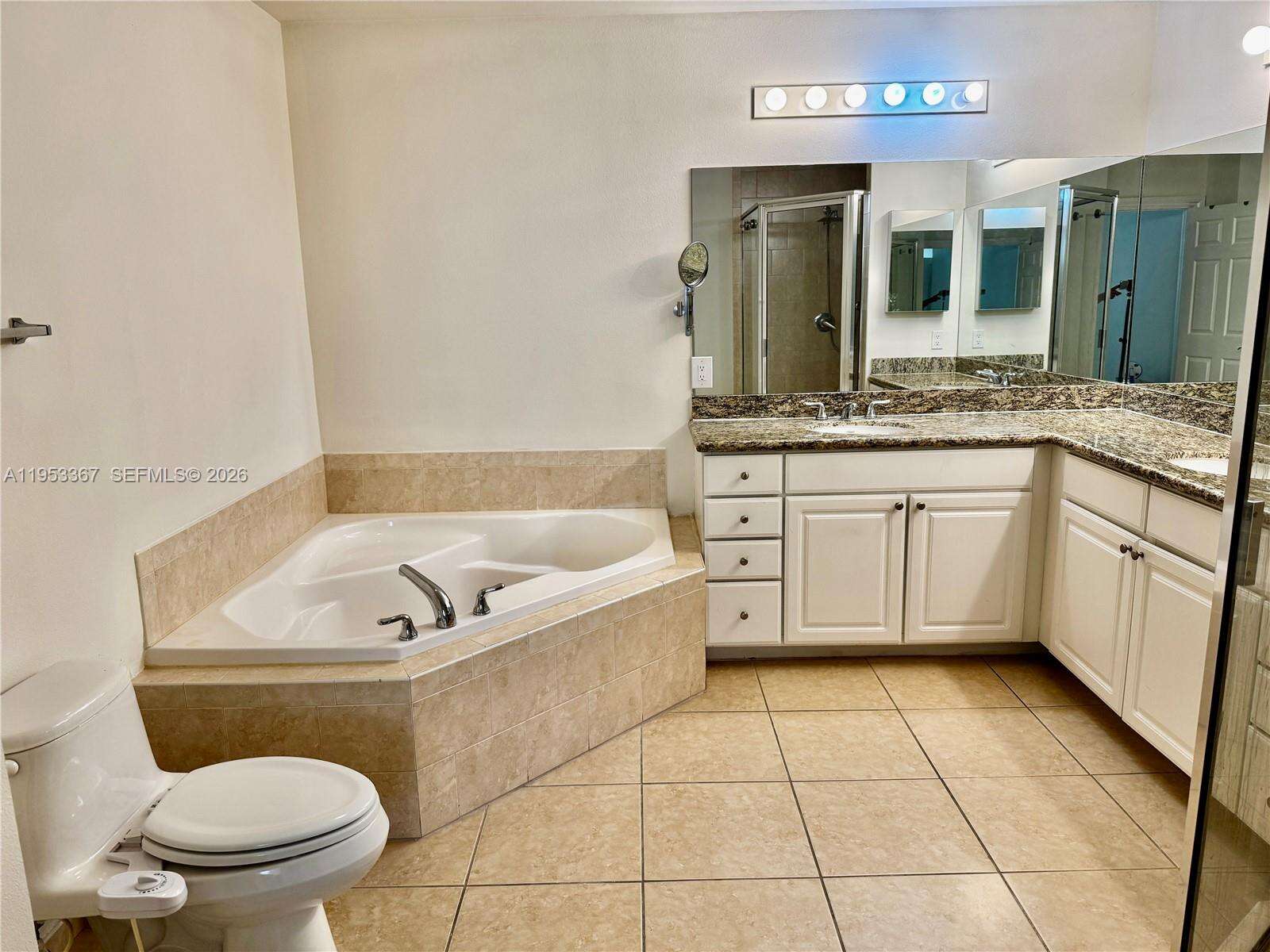 Alaqua at 3001 185 St, Aventura, FL 33180 - For Sale photo 12