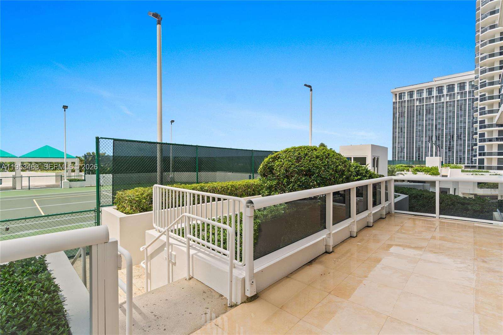 GREEN DIAMOND - 4775 Collins Ave, Miami Beach, FL 33140 | Picture 1