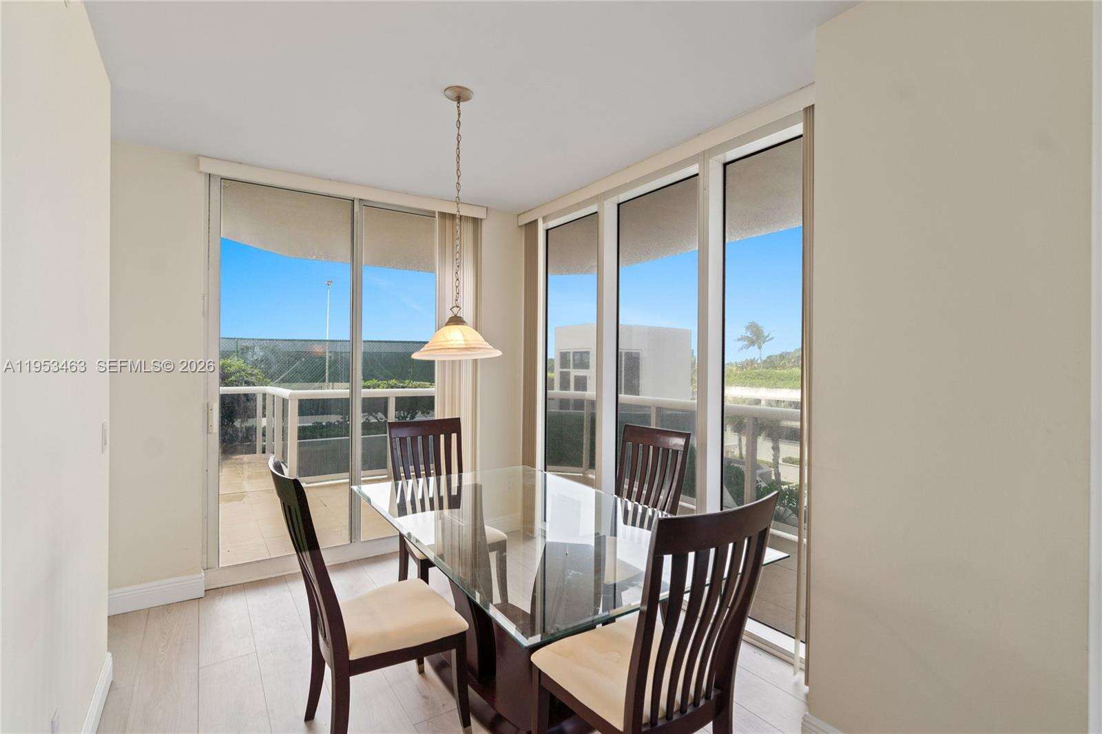 GREEN DIAMOND - 4775 Collins Ave, Miami Beach, FL 33140 | Picture 4