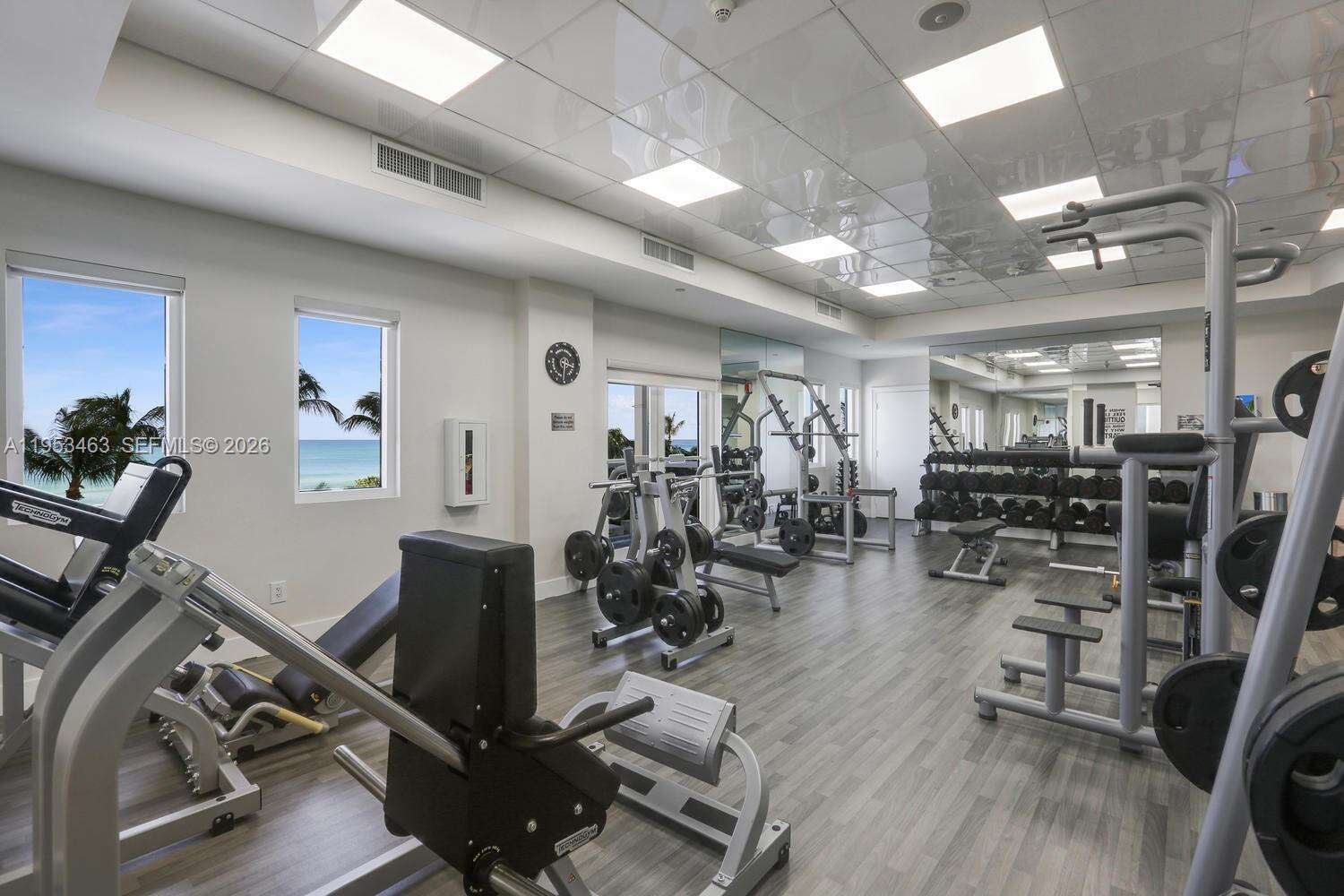 GREEN DIAMOND - 4775 Collins Ave, Miami Beach, FL 33140 | Picture 42