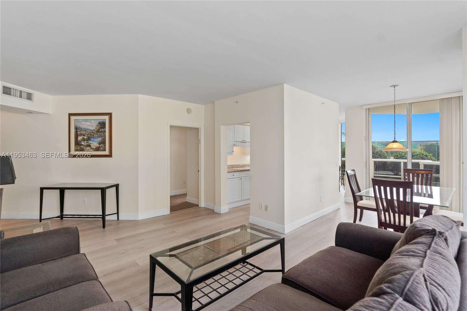 GREEN DIAMOND - 4775 Collins Ave, Miami Beach, FL 33140 | Picture 6