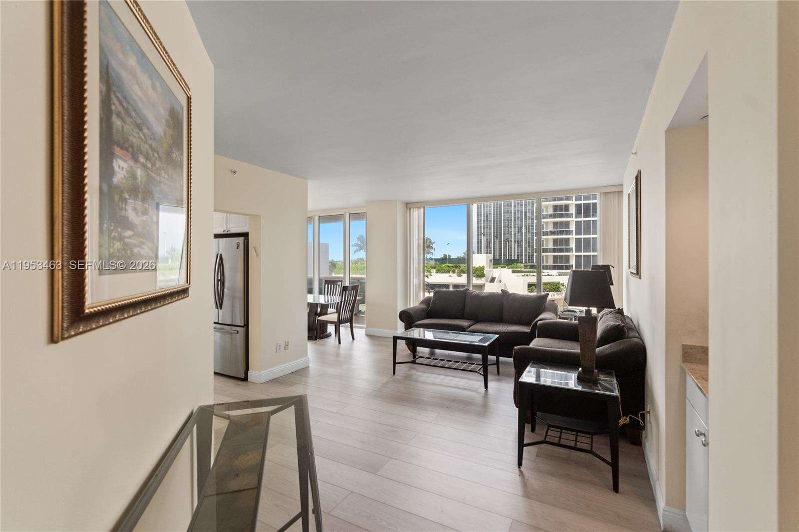 GREEN DIAMOND - 4775 Collins Ave, Miami Beach, FL 33140 | Picture 7