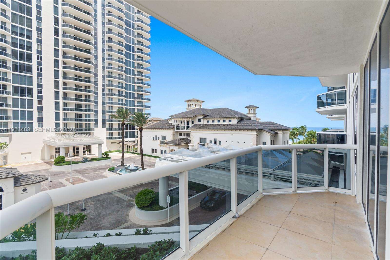 GREEN DIAMOND - 4775 Collins Ave, Miami Beach, FL 33140 | Picture 9