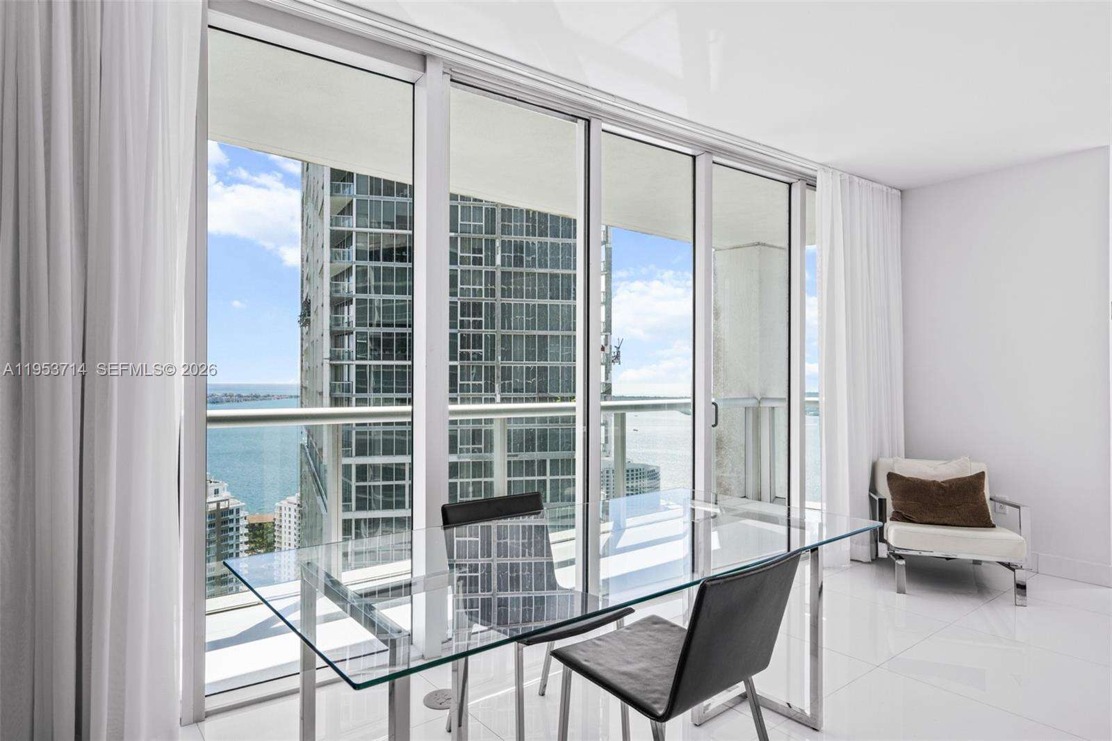 ICON BRICKELL CONDO NO 3 - 485 Brickell Ave, Miami, FL 33131 | Picture 16