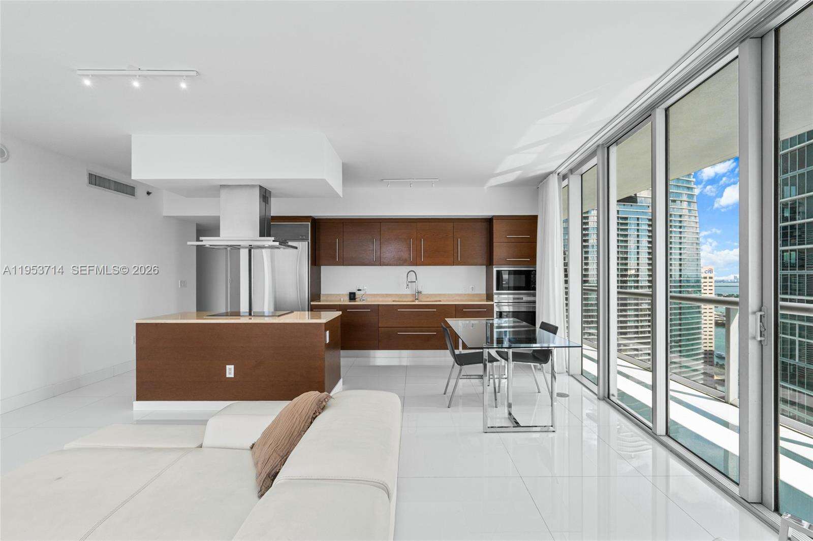 ICON BRICKELL CONDO NO 3 - 485 Brickell Ave, Miami, FL 33131 | Picture 20