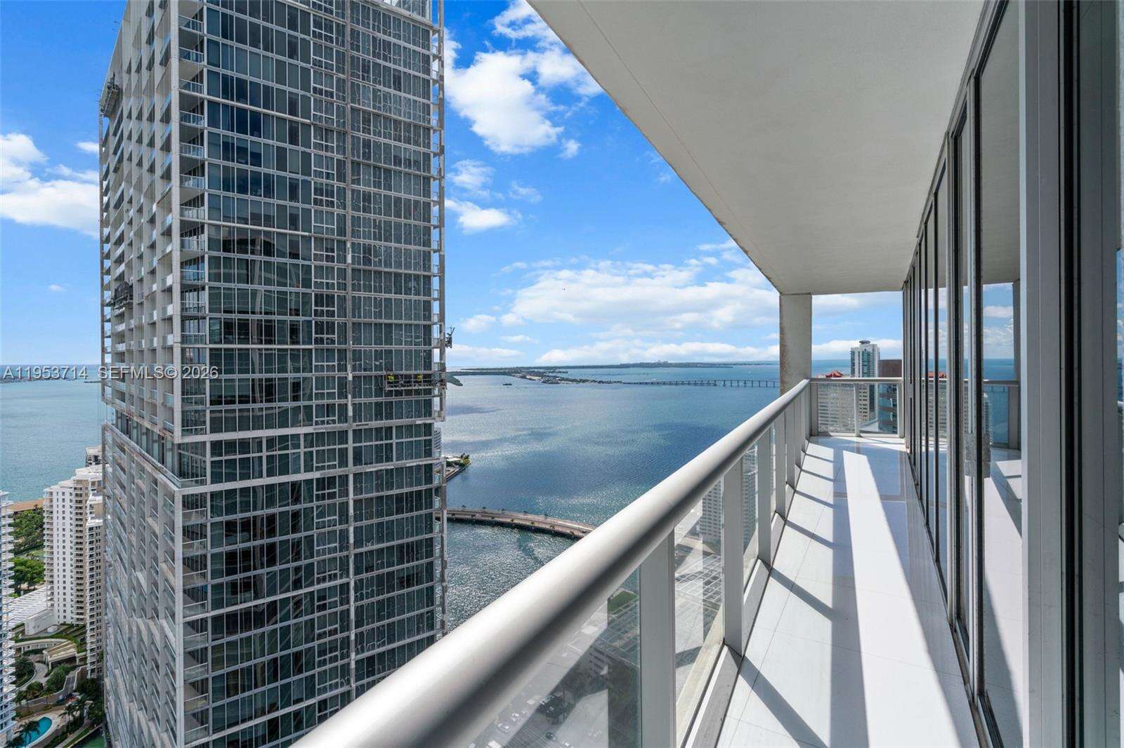 ICON BRICKELL CONDO NO 3 - 485 Brickell Ave, Miami, FL 33131 | Picture 27