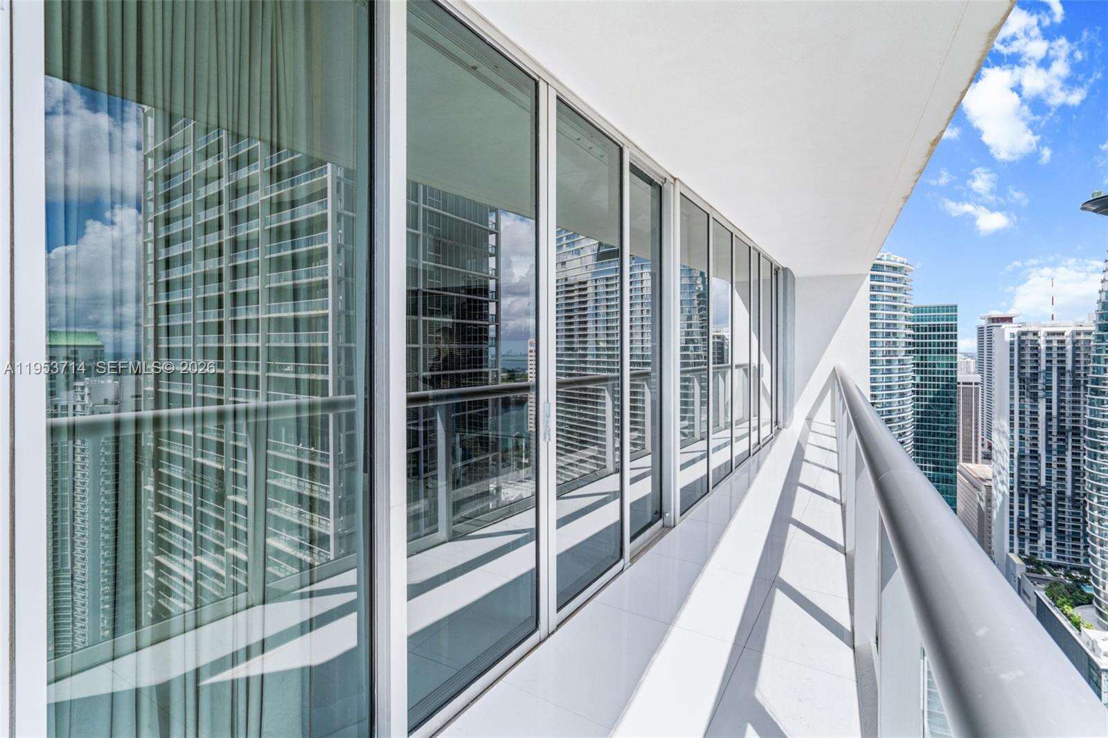 ICON BRICKELL CONDO NO 3 - 485 Brickell Ave, Miami, FL 33131 | Picture 33