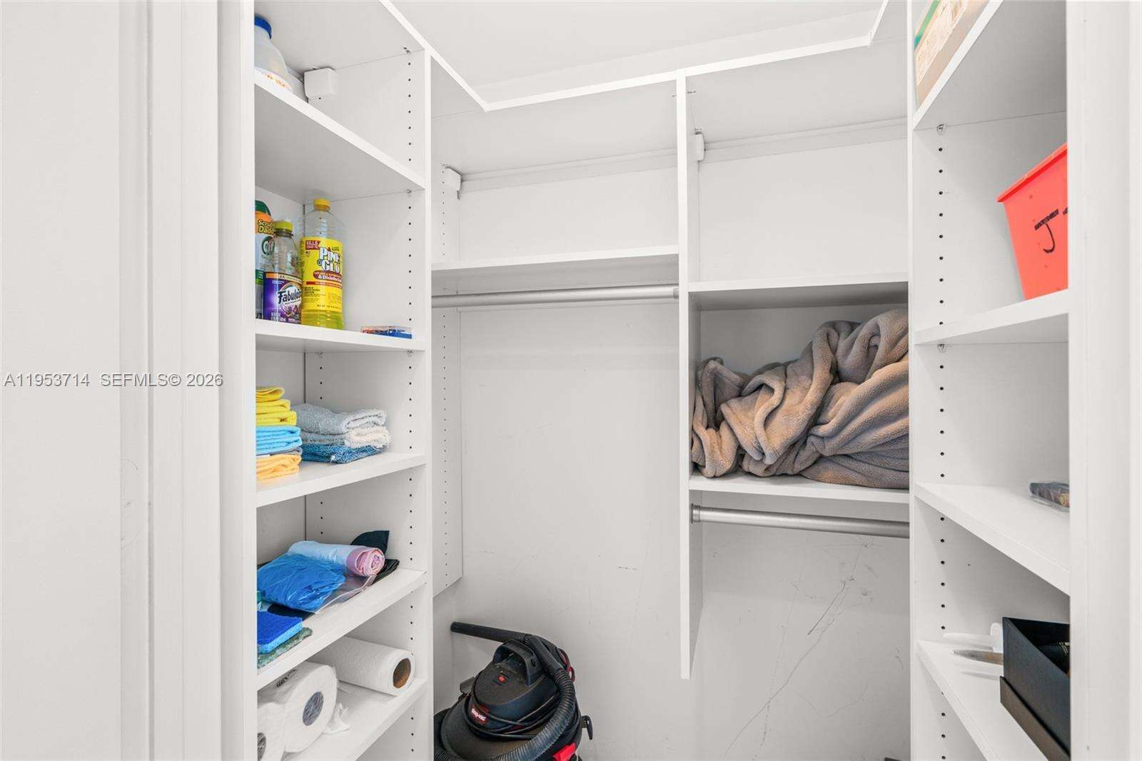 ICON BRICKELL CONDO NO 3 - 485 Brickell Ave, Miami, FL 33131 | Picture 43