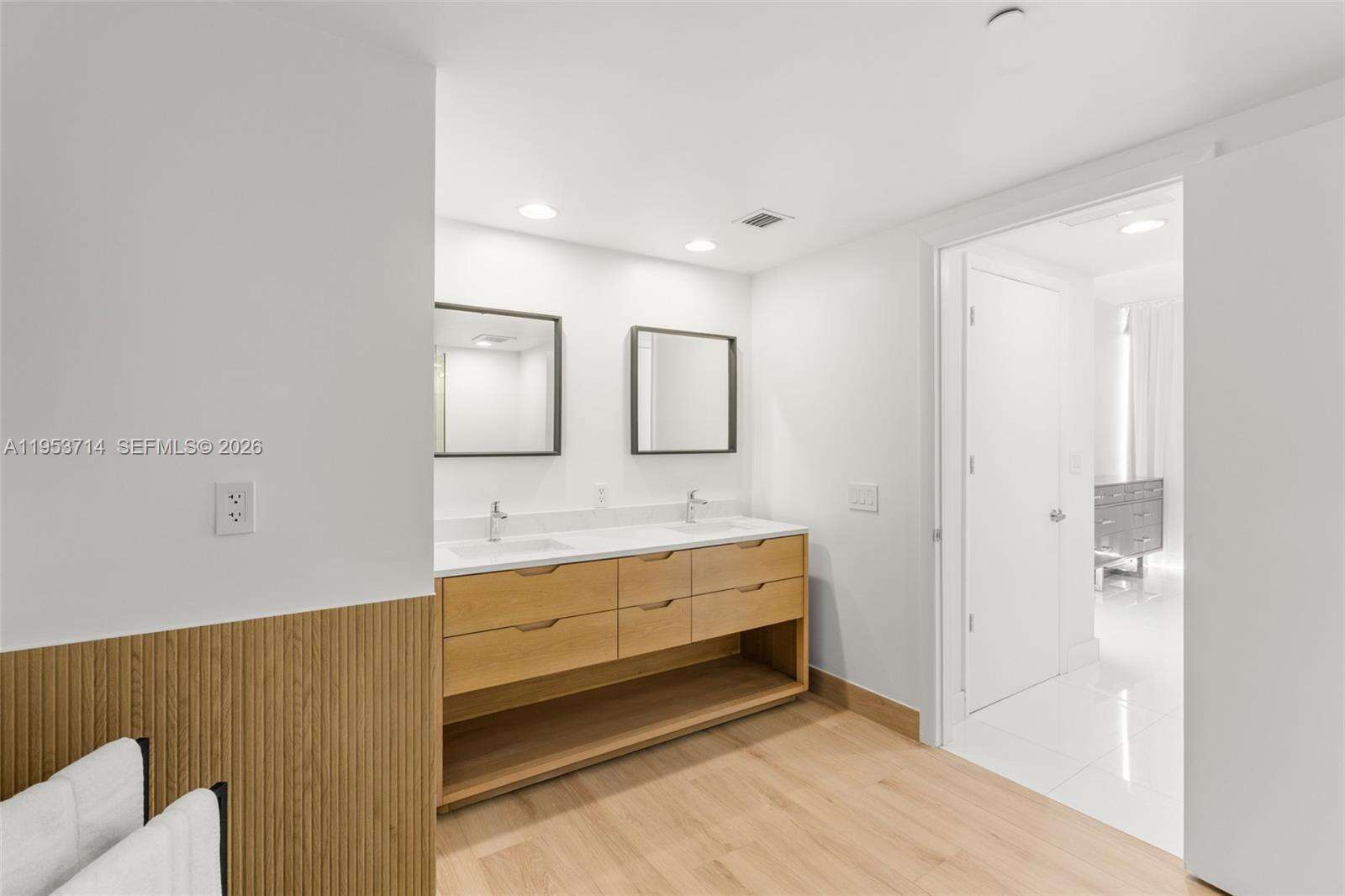 ICON BRICKELL CONDO NO 3 - 485 Brickell Ave, Miami, FL 33131 | Picture 49