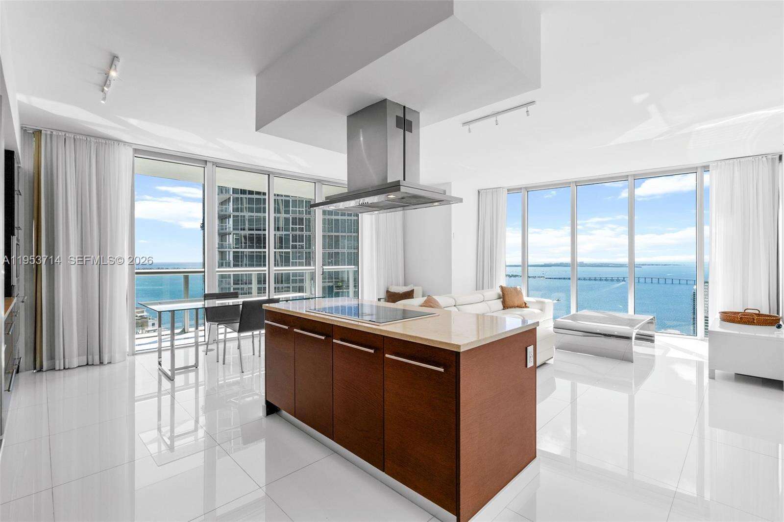 ICON BRICKELL CONDO NO 3 - 485 Brickell Ave, Miami, FL 33131 | Picture 6
